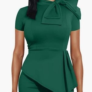 Green Bodycon Dress 2X with Bow